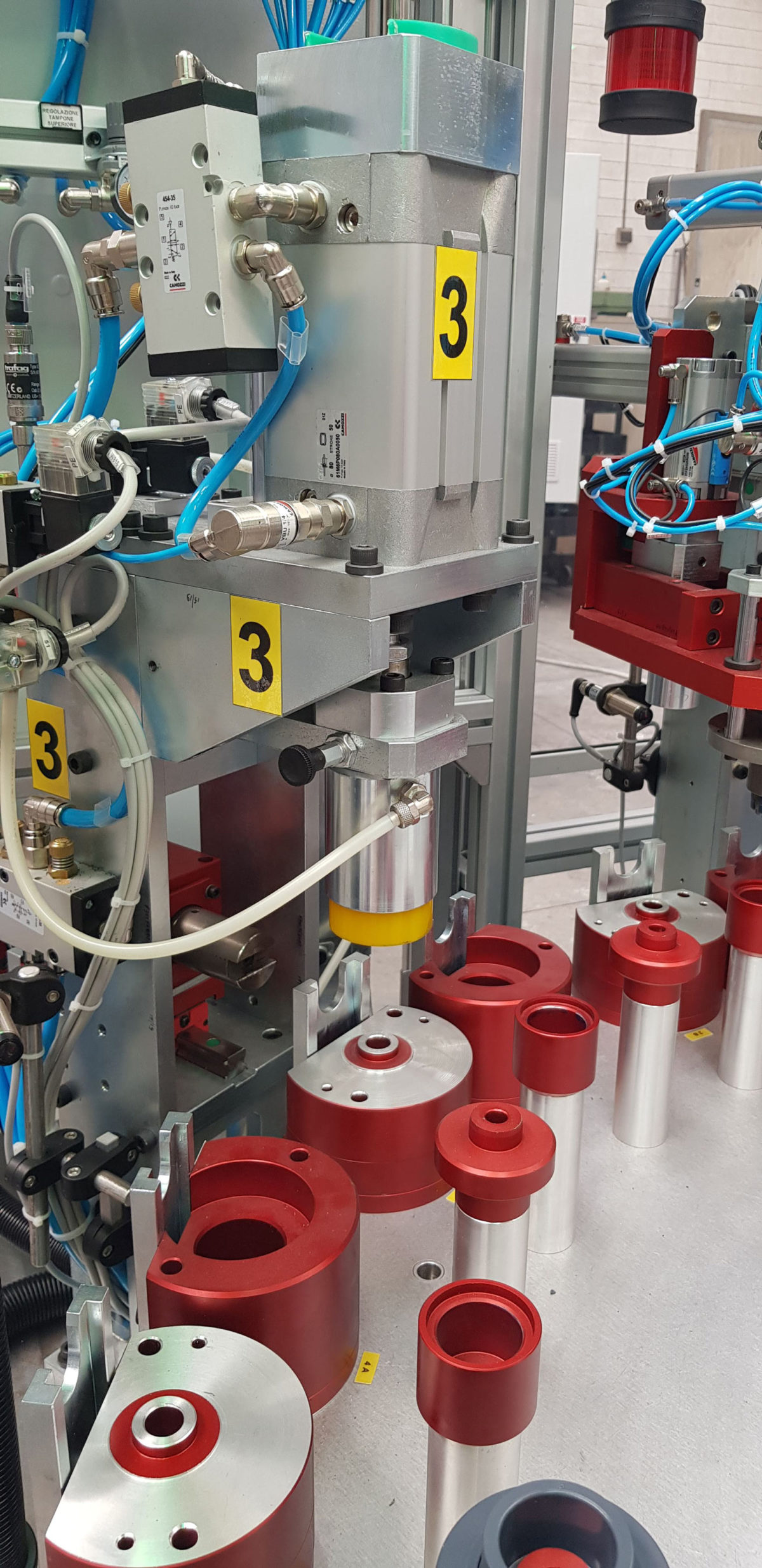 Macchina collaudo valvole a sfera in plastica - immagine 2