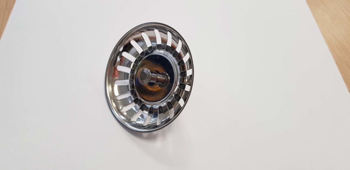 ELECTRICAL machine for assembling baskets for kitchen sinks - Image 9