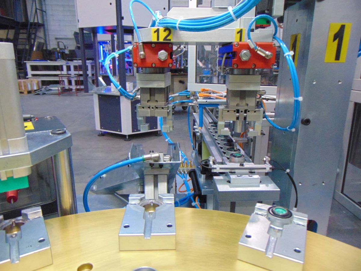 Ball joint assembly machine - Image 5